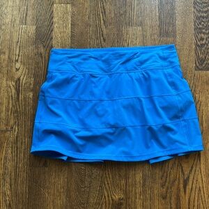 Lulu lemon skort